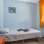 شقة Near The Beach, With Terrace And Wifi