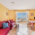 Near The Beach, With Terrace And Wifi شقة
