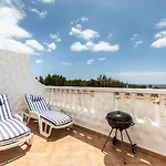 Near The Beach, With Terrace And Wifi شقة *
