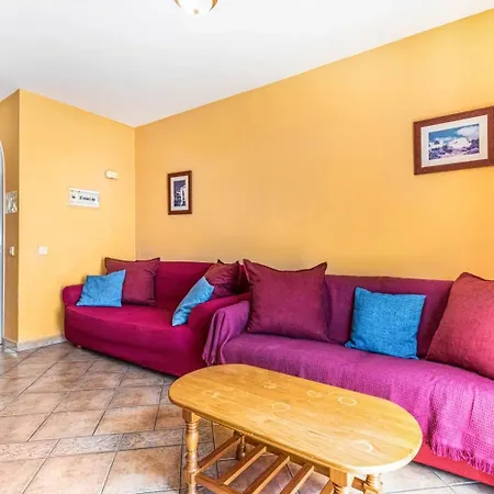 Near The Beach, With Terrace And Wifi