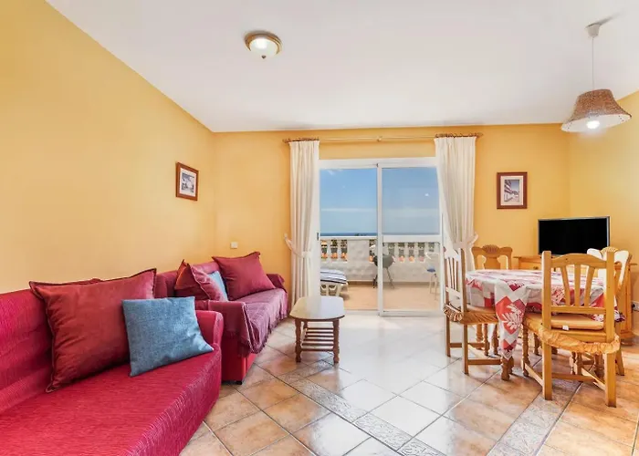 Near The Beach, With Terrace And Wifi Daire