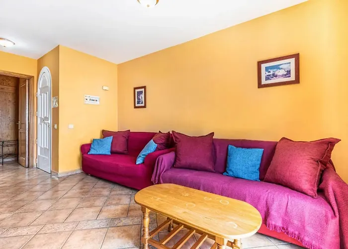 Near The Beach, With Terrace And Wifi